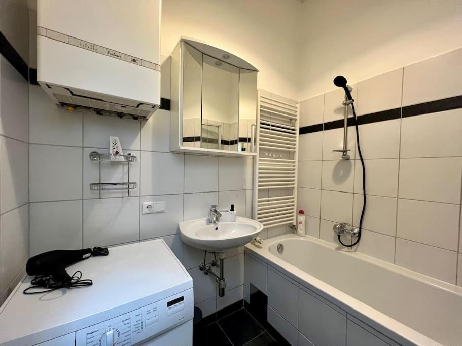 Little Cozy Residence - Enjoy Viennas Summer Season Экстерьер фото
